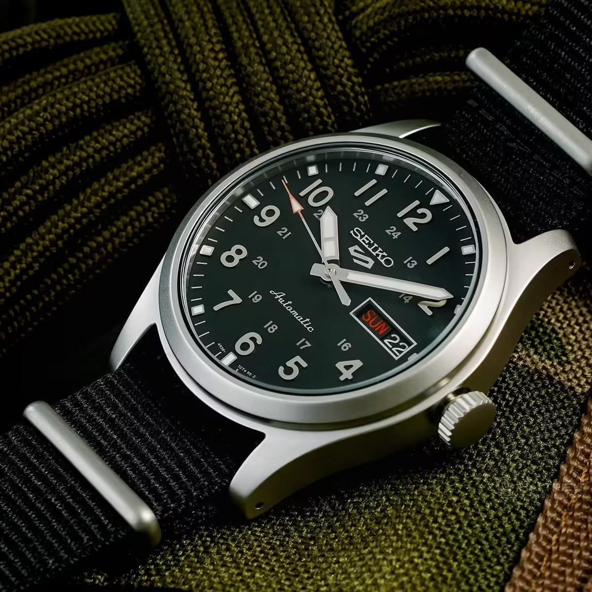 Seiko 5 Sports Field SRPG37 Automatic Black Dial