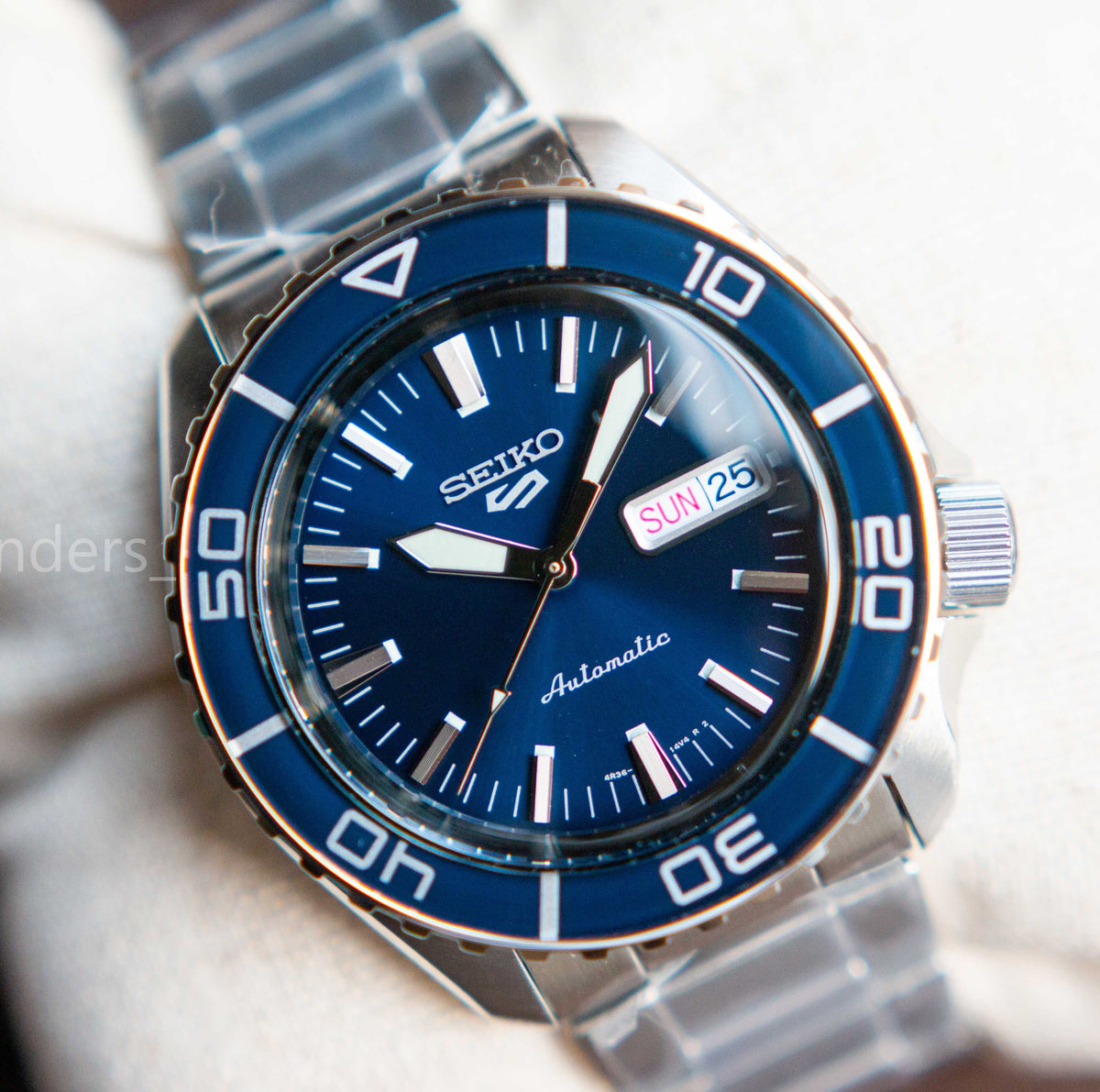 Seiko 5 Sports SRPK97 Blue tone Redux