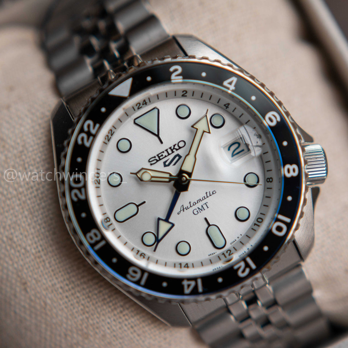 Seiko 5 Sport SKX GMT SSK033 Blue Dial