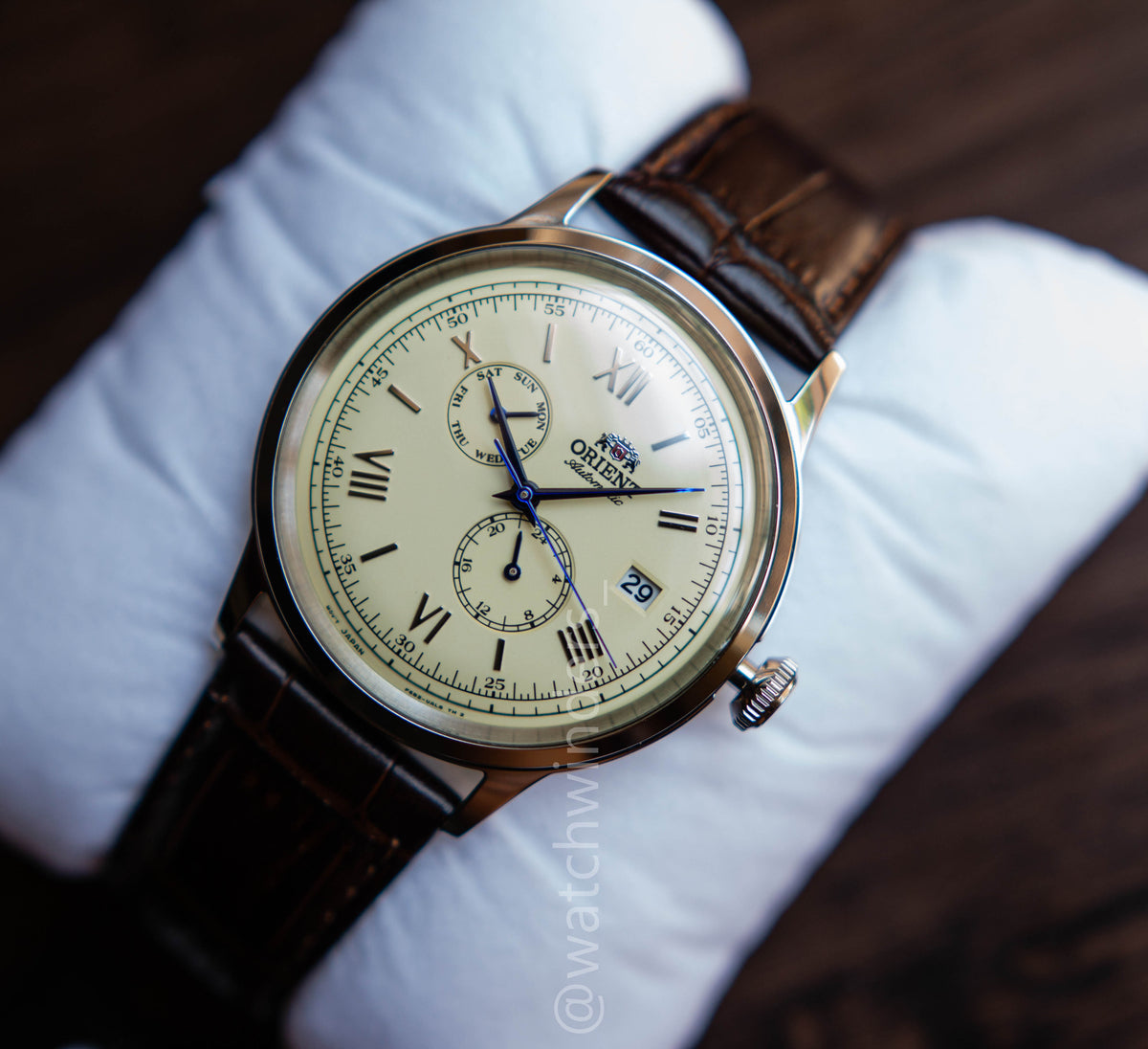 Orient Bambino V8 Classic Cream Dial RA-AK0702Y10B