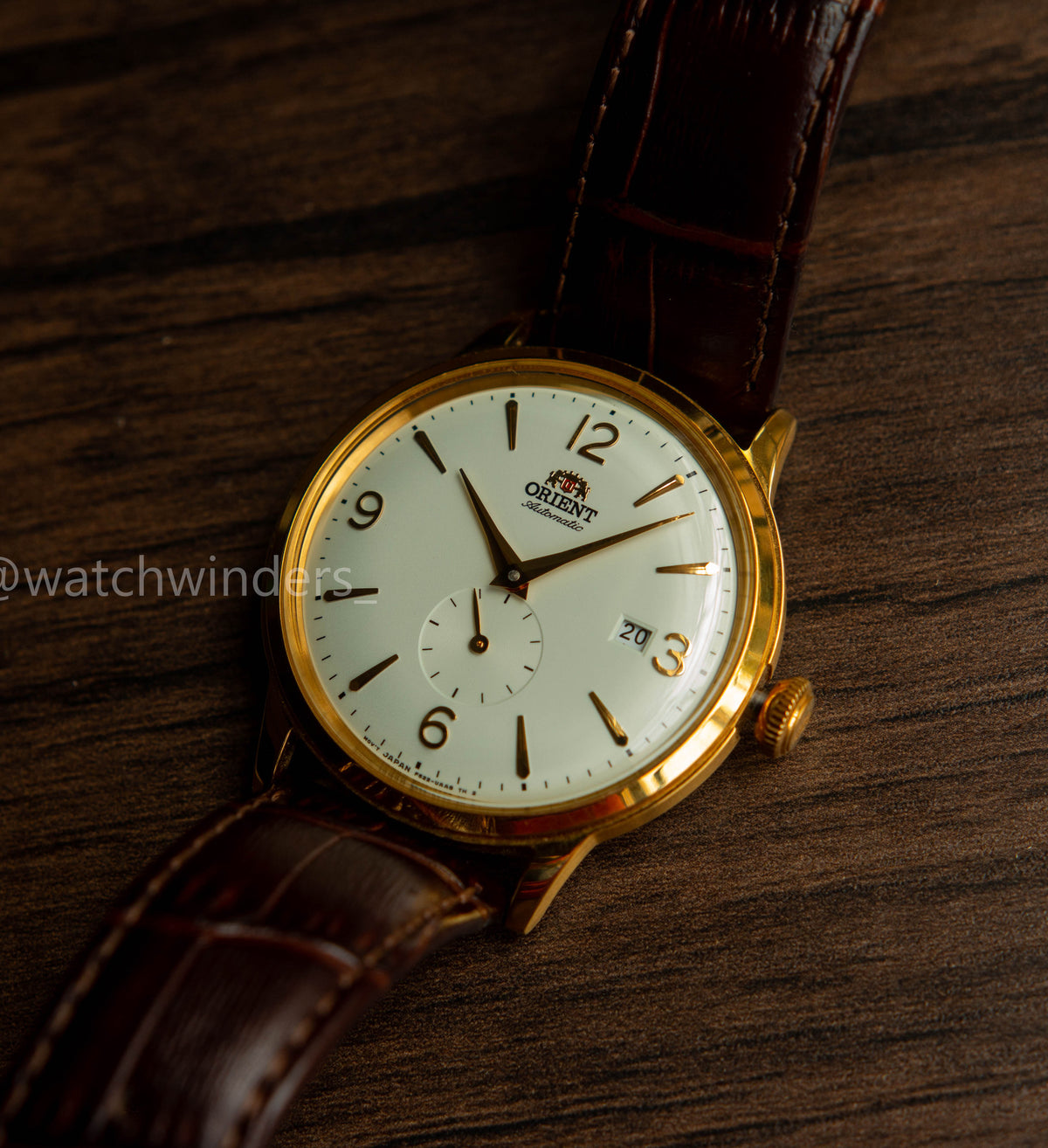 Orient Bambino Small Seconds Golden Dial RA-AP0004S10A