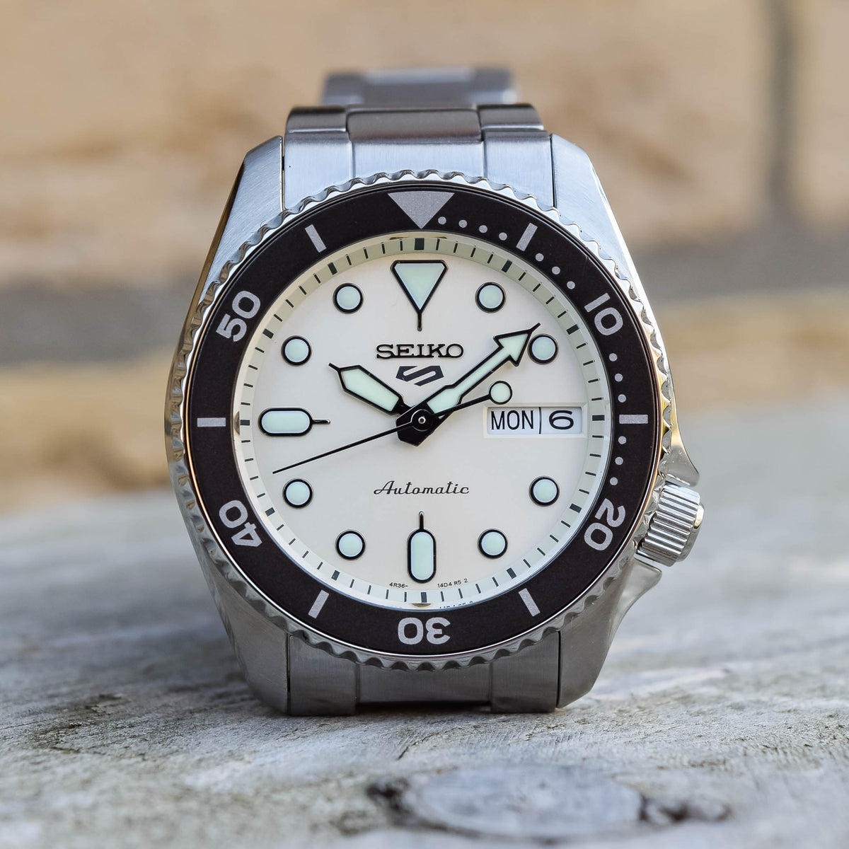 Seiko 5 Sports SKX Series Champagne Dial SRPK31