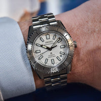 Seiko Marinemaster 1965 Diver's Modern Re-interpretation SJE097J1 Limited Edition