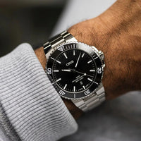 Oris Aquis Date Automatic Black Dial 01 733 7789 4154-07 8 23 04PEB
