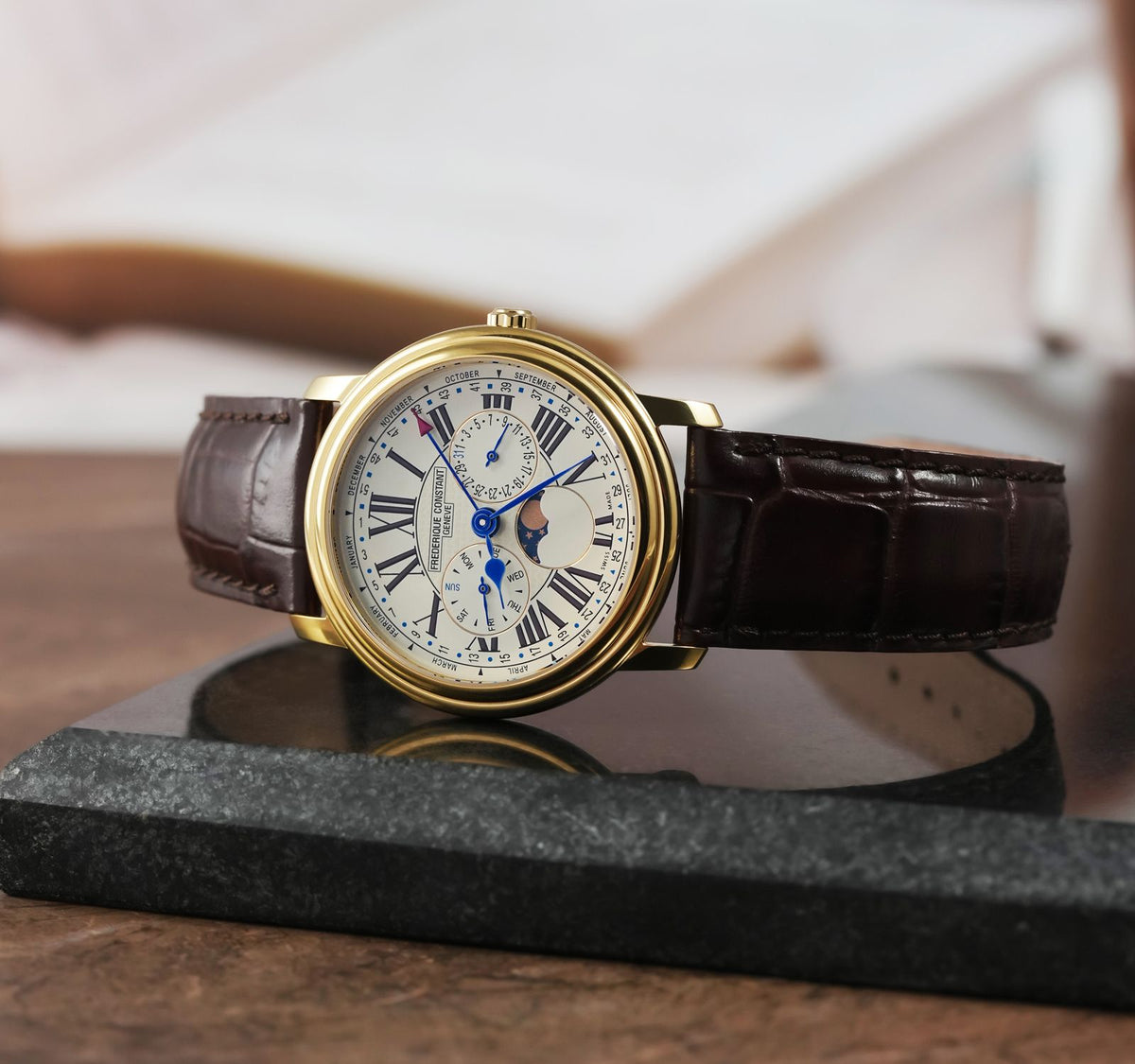 Frederique Constant Business Timer Moonphase Gold PVD FC-270EM4P5