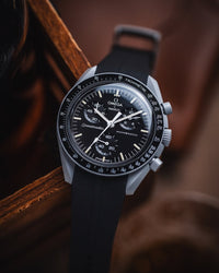 Swatch x Omega Moonswatch Mission to the Moon SO33M100