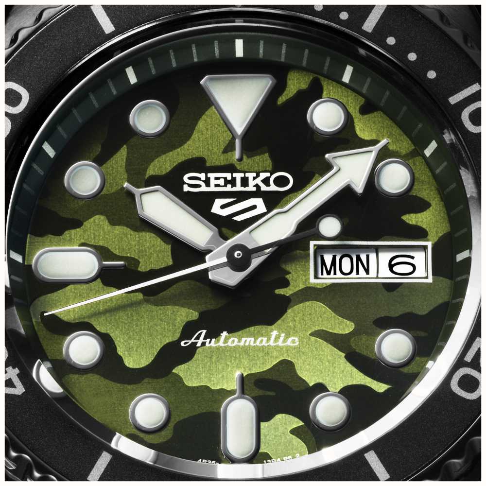 Seiko 5 Sports SKX 'Camouflage' DIAL SRPJ37