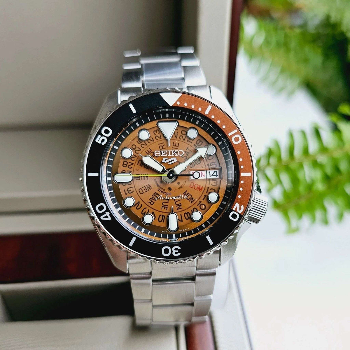 SEIKO 5 Sports SKX 'Skeleton Style' SRPJ47K1